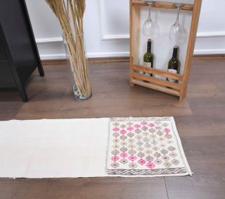 1x7 Wool Vintage Narrow Runner Rug - Thumbnail