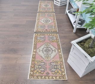 Vintage Triplets Runner Rug - Thumbnail