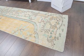 2x10 Wool Vintage Runner Rug - Thumbnail