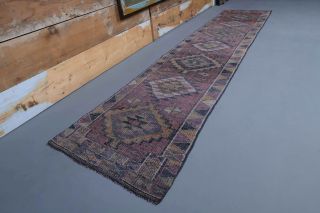 Vintage Hand-Knotted Runner Rug - Thumbnail