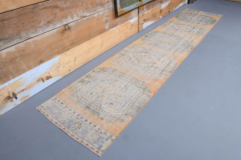 Vintage Runner Rug - 29116