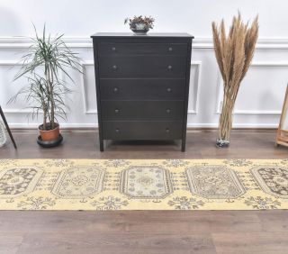 Floral Vintage Runner Rug - Thumbnail