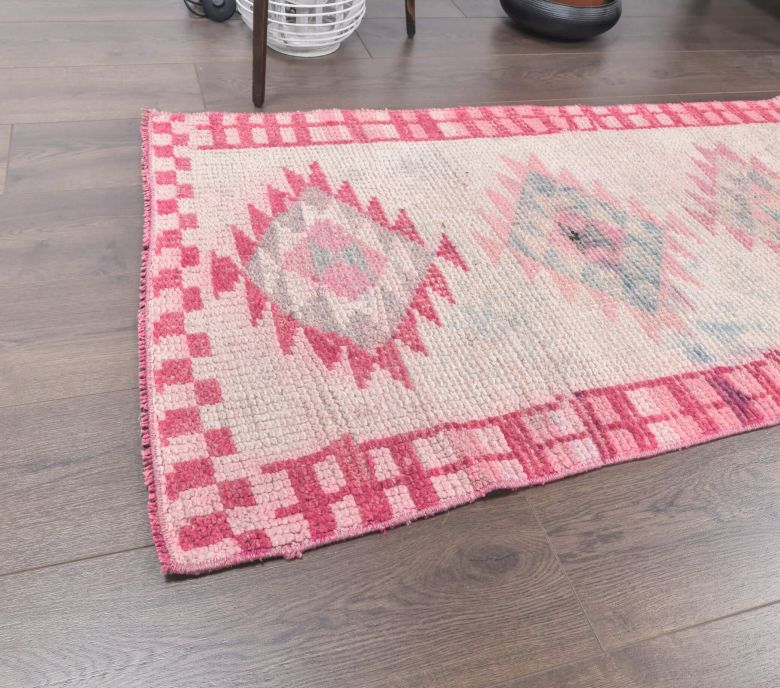 Vintage Runner Rug - 24336