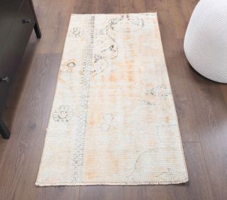 2x4 Vintage Small Rug - Thumbnail