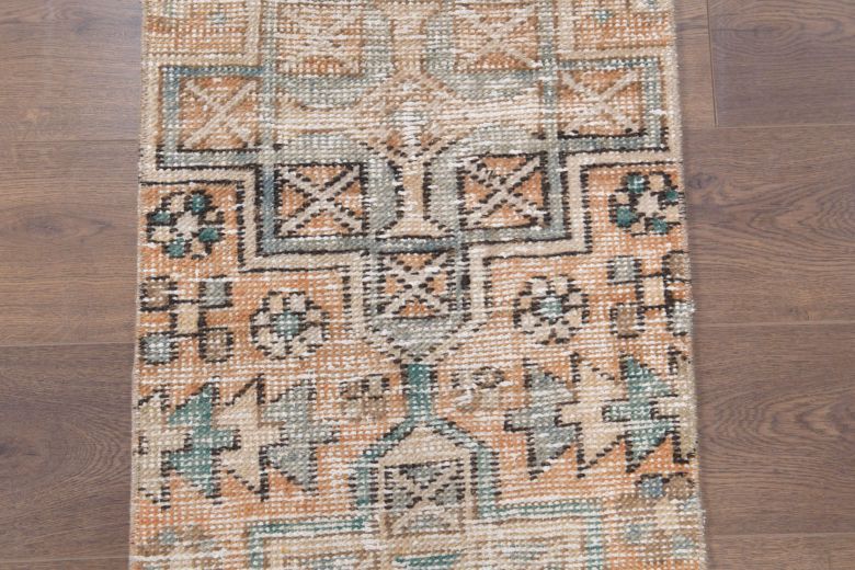 2x4 Vintage Small Rug