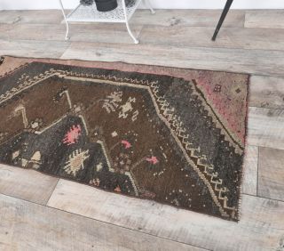 2x5 Vintage Geometric Small Rug - Thumbnail