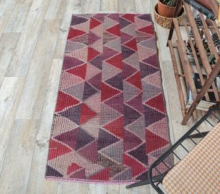2x5 Vintage Triangular Pink-Lavender Handmade Anatolian Small Rug - Thumbnail