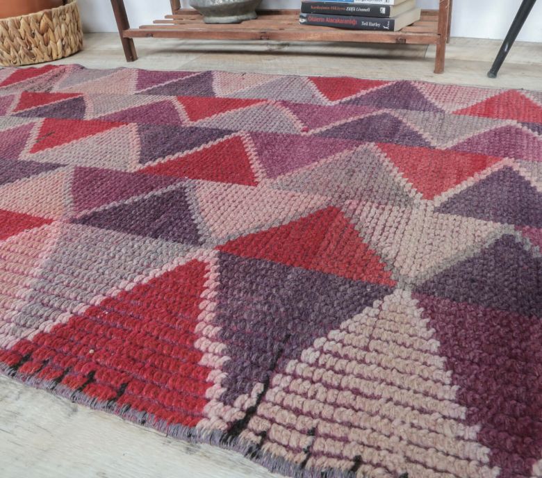 2x5 Vintage Triangular Pink-Lavender Handmade Anatolian Small Rug