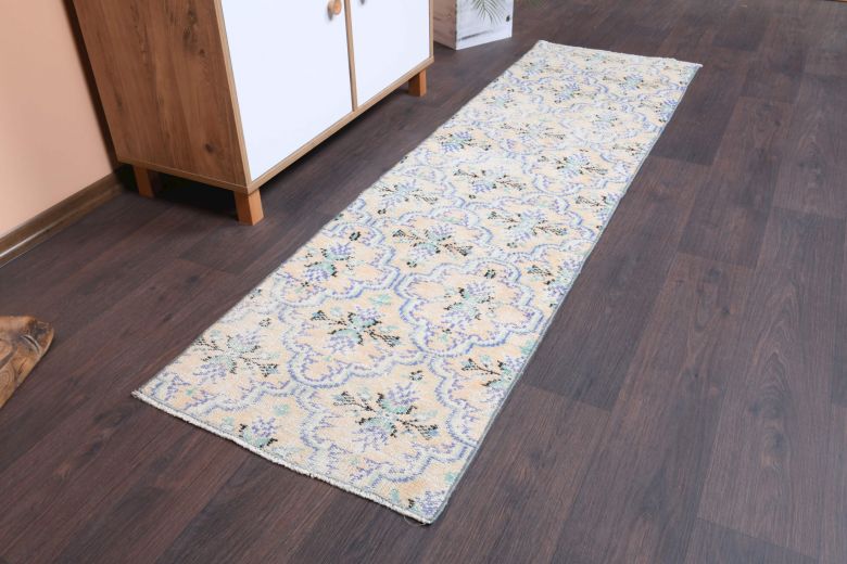 Vintage Anatolian Runner Rug - 29217