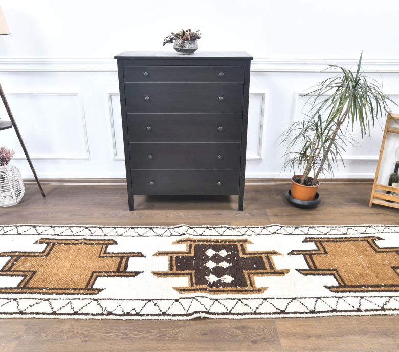 Vintage Runner Rug - 25673