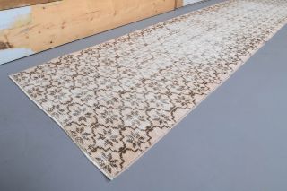 Vintage Low Pile Runner Rug - Thumbnail