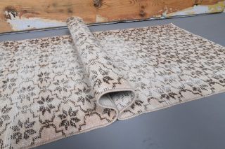 Vintage Low Pile Runner Rug - Thumbnail