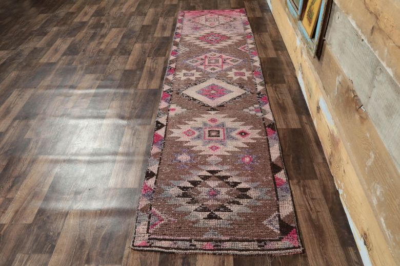 Vintage Anatolian Runner Rug - 24369