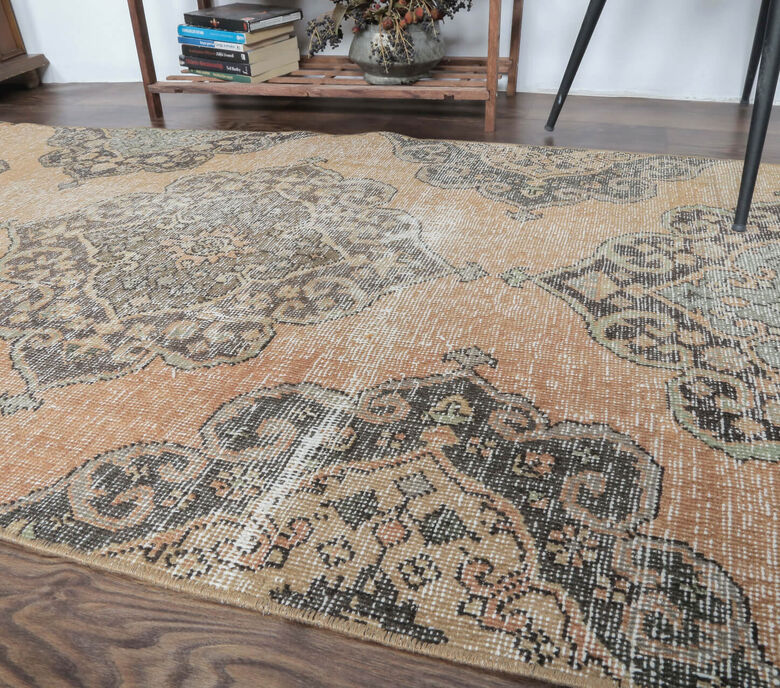 Cemile - Distressed Oriental Oushak Runner