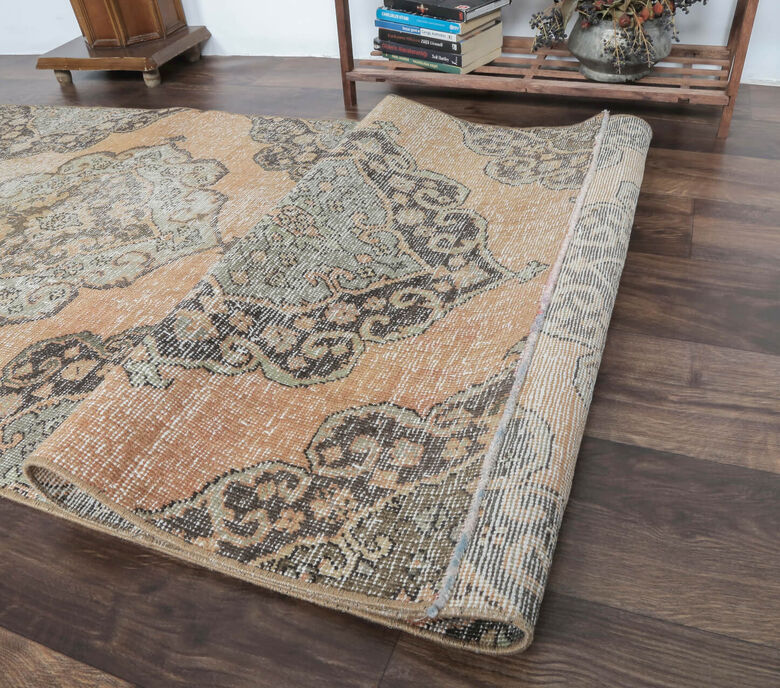Cemile - Distressed Oriental Oushak Runner