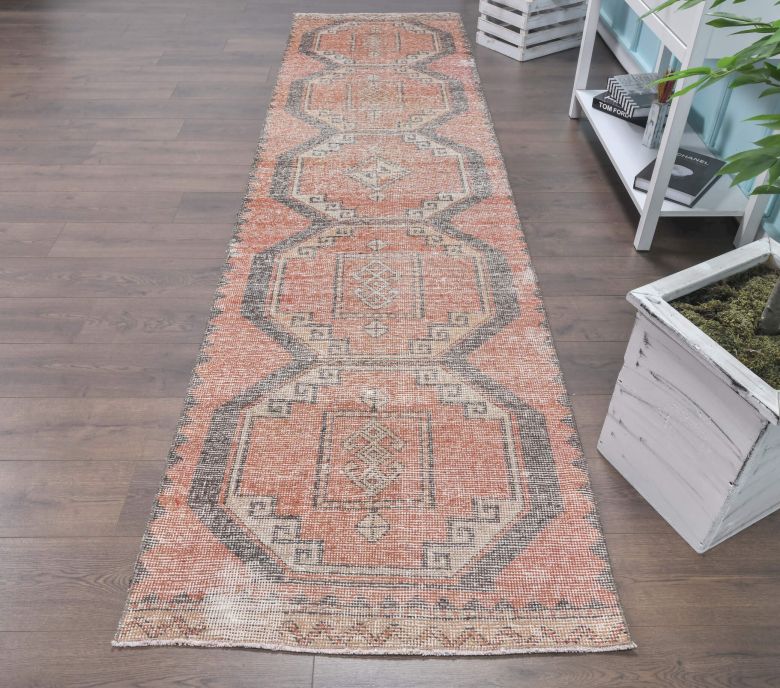 Vintage Runner Rug - 24326