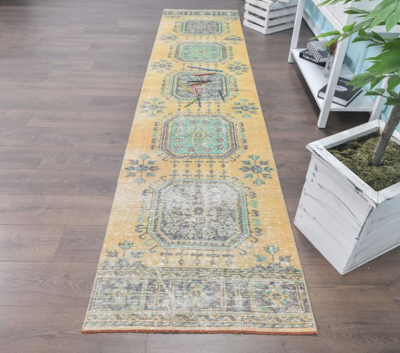 Vintage Runner Rug - 24134