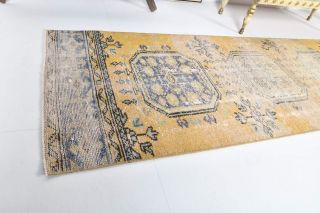 Vintage Runner Distressed Rug - Thumbnail