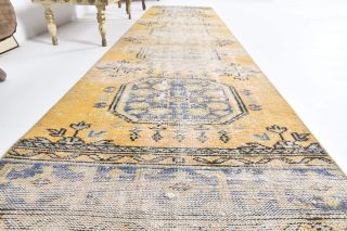 Vintage Runner Distressed Rug - Thumbnail