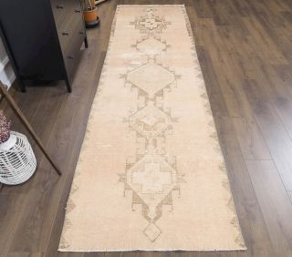 Vintage Beige Runner Rug - Thumbnail