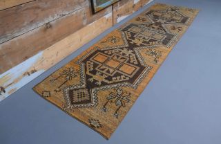 Vintage Runner Rug - Thumbnail