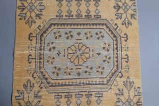 Vintage Runner Rug - Thumbnail