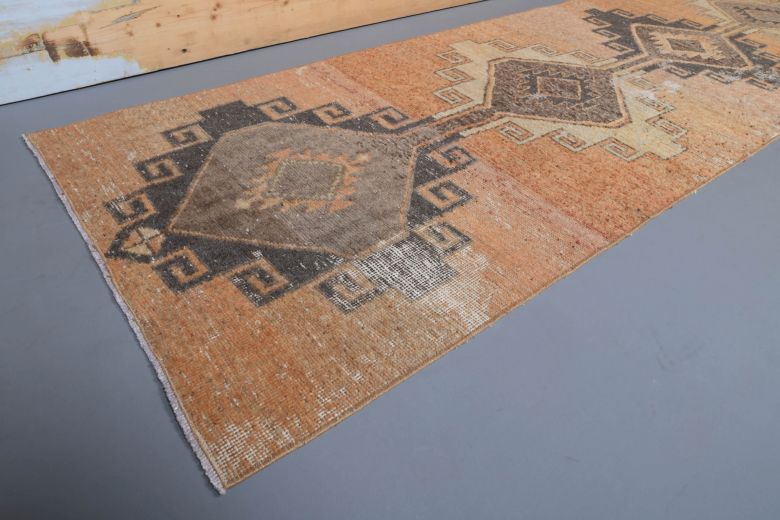 Vintage Runner Rug - 27088