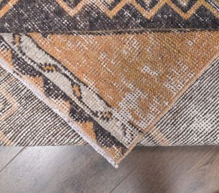 Vintage Runner Rug - Thumbnail