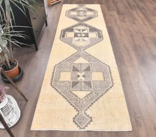 Vintage Runner Rug - Thumbnail