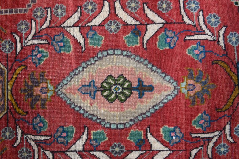 Vintage Anatolian Runner Rug - 29429