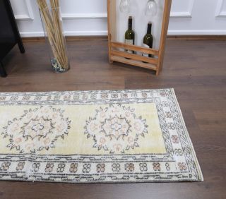 Vintage Runner Rug - Thumbnail