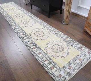 Vintage Runner Rug - Thumbnail