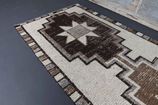 Vintage Runner Rug - Thumbnail