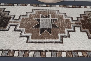 Vintage Runner Rug - Thumbnail