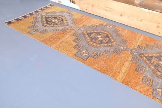 Vintage Runner Rug - Thumbnail