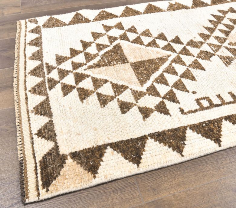 Vintage Runner Rug - 25679