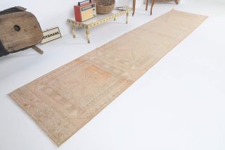 Vintage Runner Rug - Thumbnail