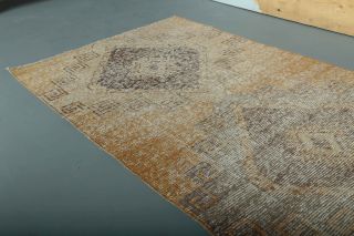 Vintage Runner Rug - Thumbnail