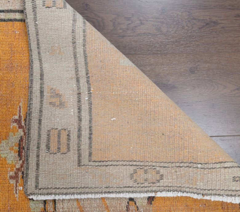 Vintage Runner Rug - 28701