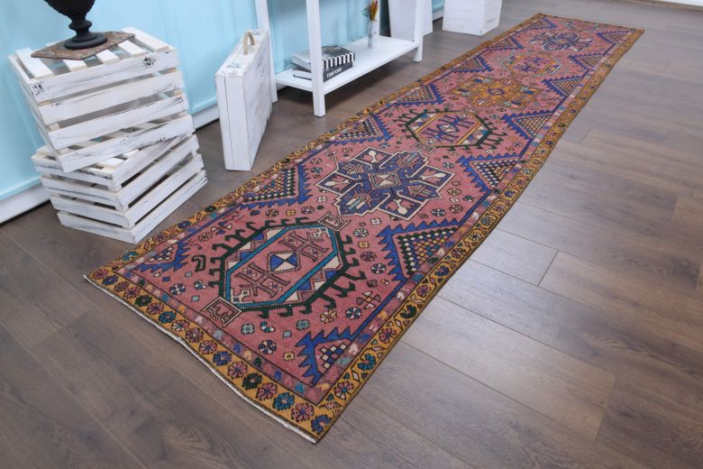 Vintage Anatolian Runner Rug - 29434