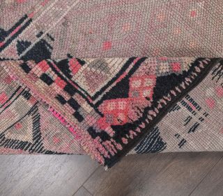 Vintage Hand-Knotted Runner Rug - Thumbnail