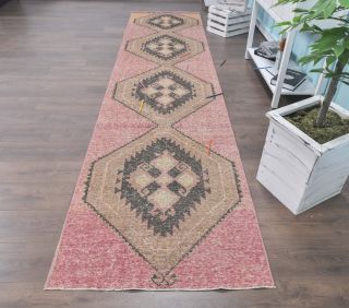 Long Vintage Runner Rug - Thumbnail