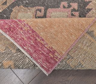 Long Vintage Runner Rug - Thumbnail