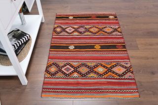 Vintage Small Kilim Rug - Thumbnail