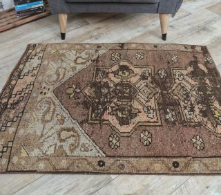 3x4 Vintage Handmade Small Brown Rug - Thumbnail