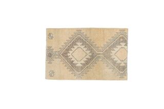 Vintage Small Rug - Thumbnail