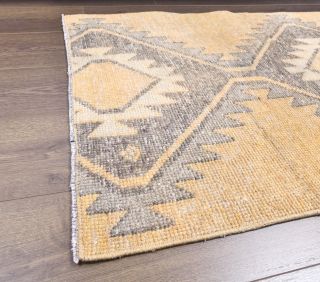 Vintage Small Rug - Thumbnail