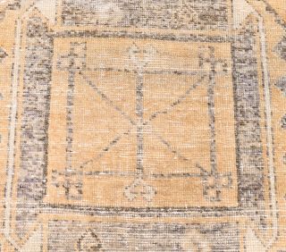 Vintage Small Rug - Thumbnail