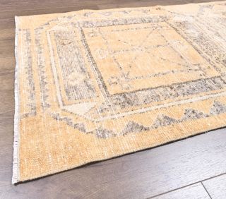 Vintage Small Rug - Thumbnail