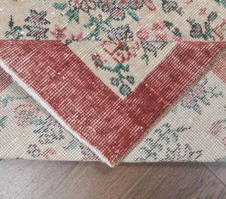 Vintage Small Area Rug - Thumbnail